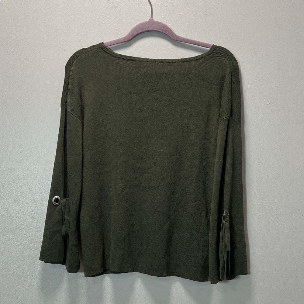 Green Faded Glory Sweater with Bell Sleeves - Picture 10 of 15